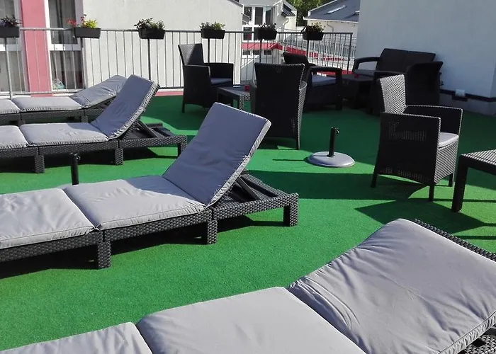 ホテル Pallone バラトンフレド